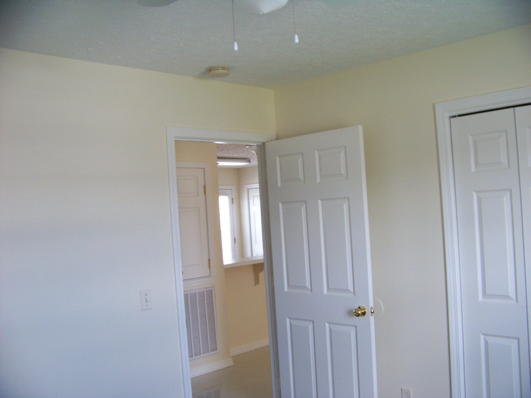311 Reid Road Springfield, TN 37172 - Photo 8 of 16 wooden floor in an empty room