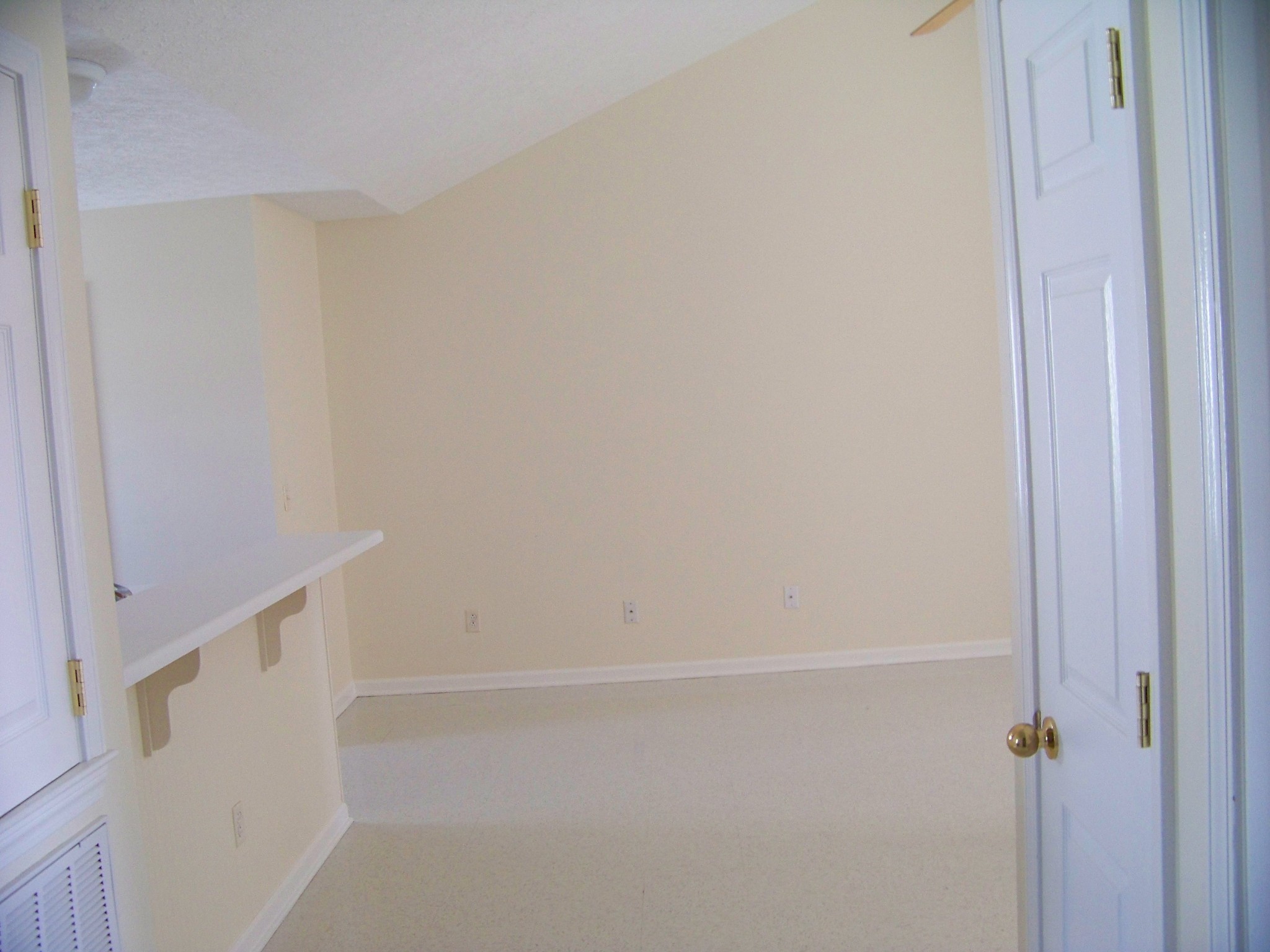 311 Reid Road Springfield, TN 37172 - Photo 9 of 16 a view of small space