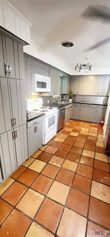 $1,800 | 1312 Frances Harriet Drive, Baton Rouge, LA 70815