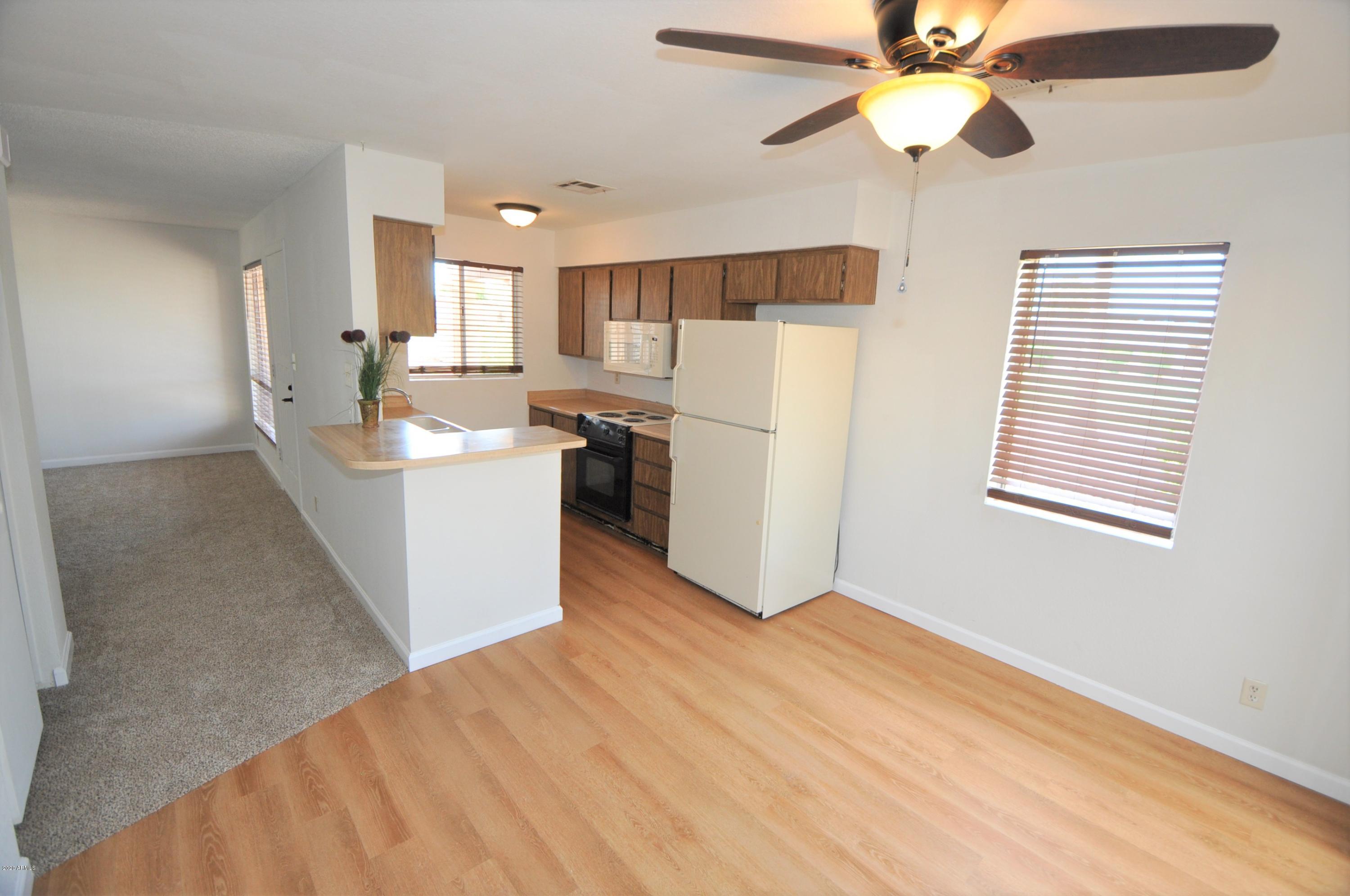 97 North Cooper Road, Unit 113 Chandler, AZ 85225 - Photo 4 of 16 Kitchen View 2