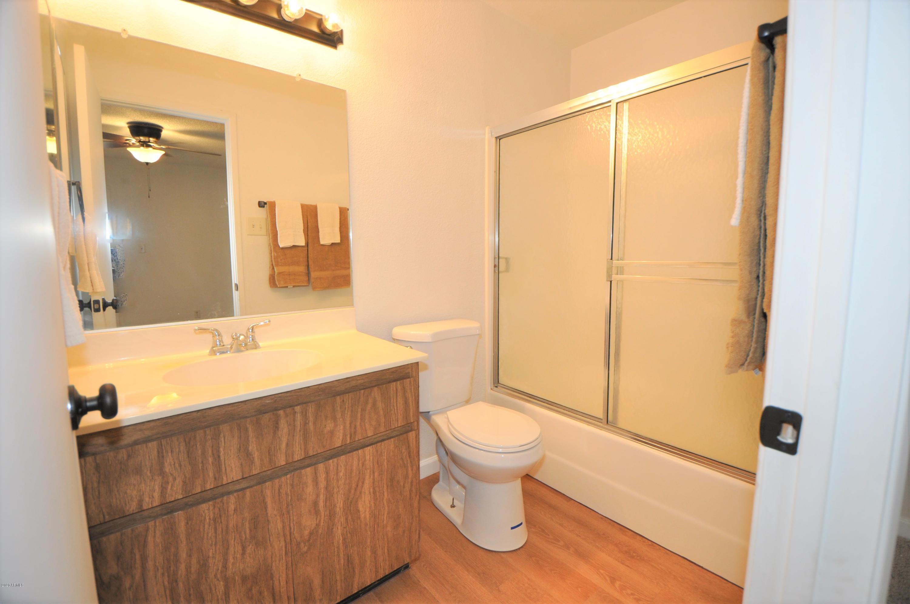 97 North Cooper Road, Unit 113 Chandler, AZ 85225 - Photo 10 of 16 Master Bathroom