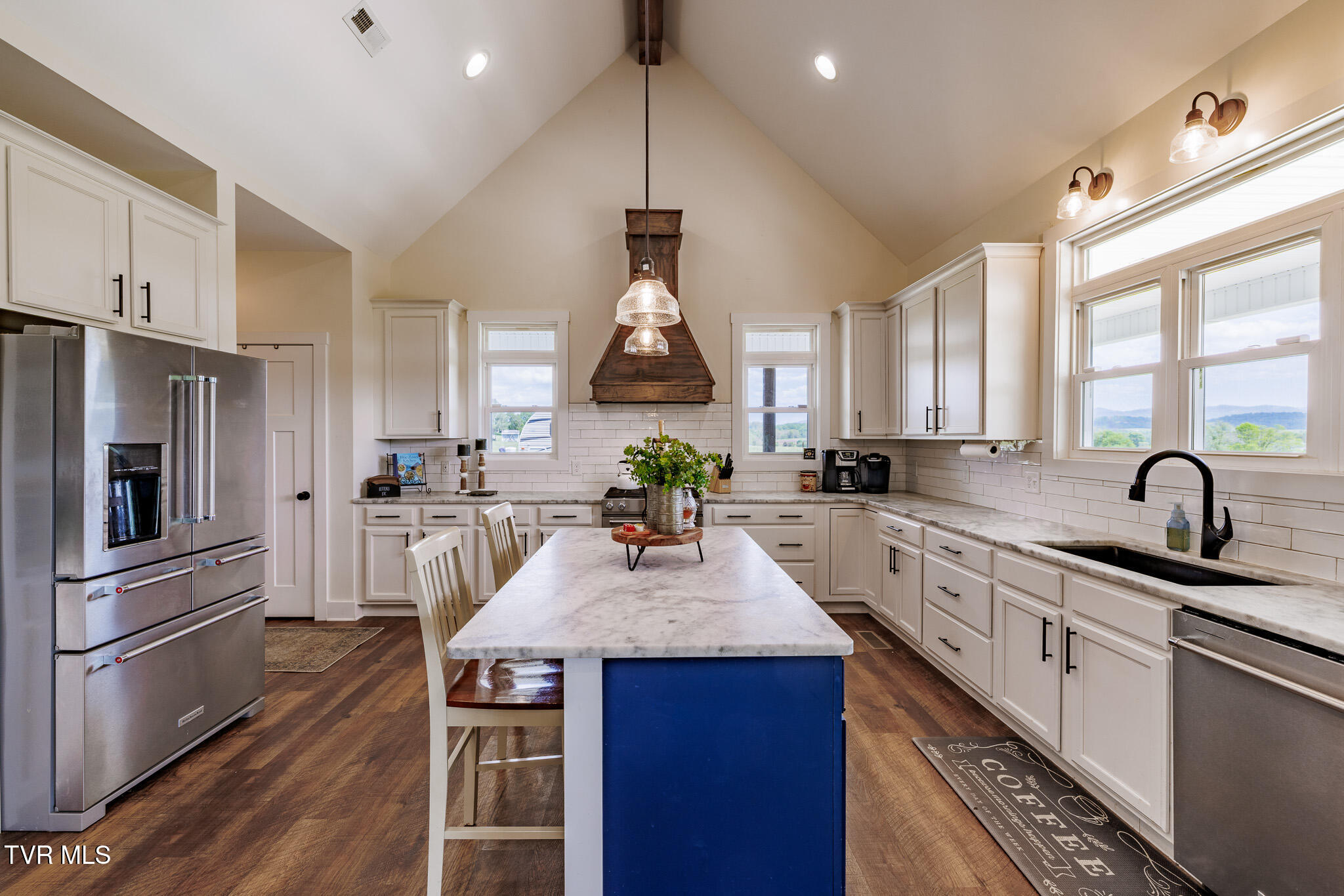 186 Berry Ridge Road Jonesborough, TN 37659 - Photo 13 of 73 1R9A5106-HDR