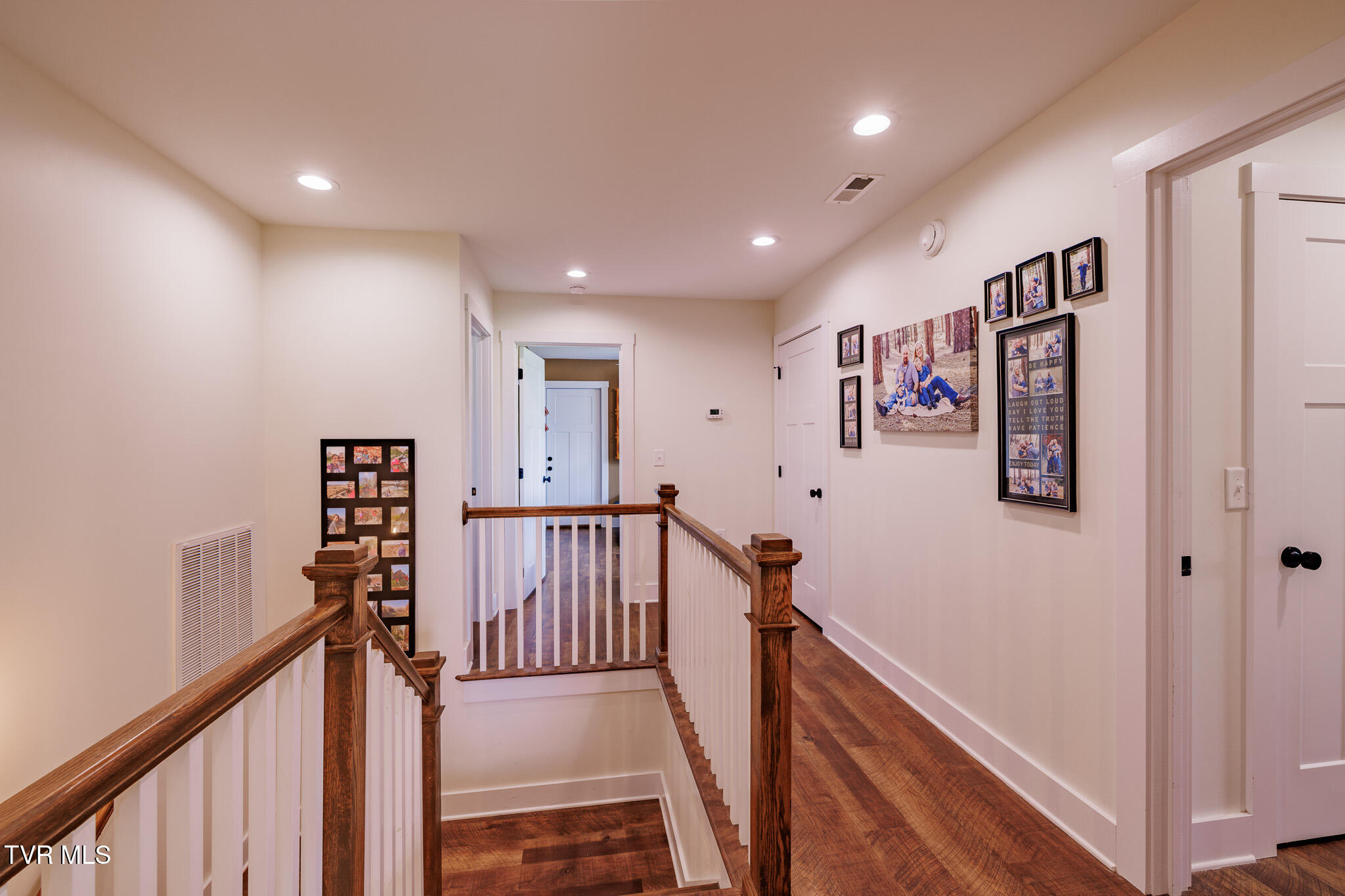186 Berry Ridge Road Jonesborough, TN 37659 - Photo 36 of 73 1R9A5178-HDR