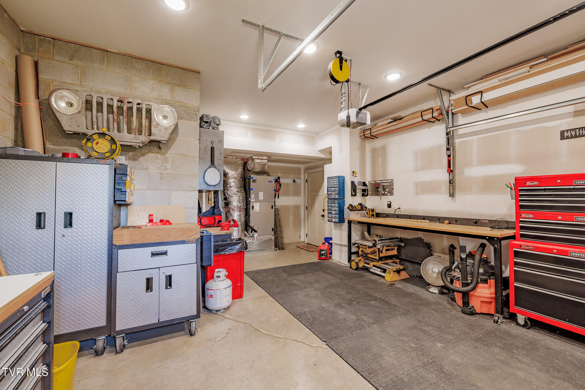186 Berry Ridge Road Jonesborough, TN 37659 - Photo 54 of 73 1R9A5235-HDR