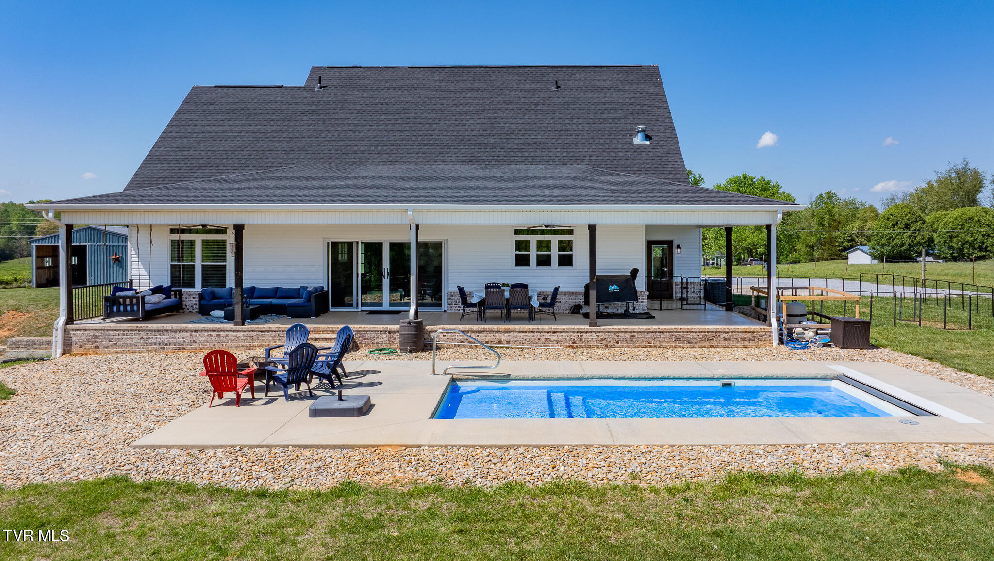 186 Berry Ridge Road Jonesborough, TN 37659 - Photo 59 of 73 dji_fly_20260416_145734_0940_17763668749