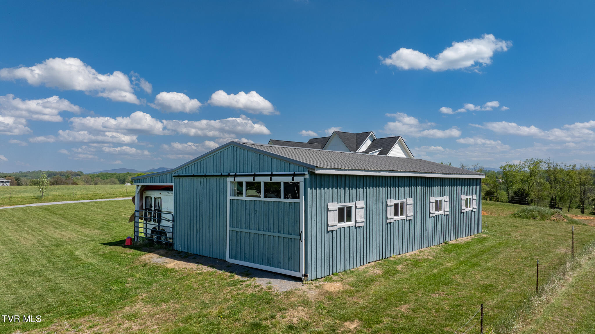 186 Berry Ridge Road Jonesborough, TN 37659 - Photo 65 of 73 dji_fly_20260416_144844_0889_17763668921