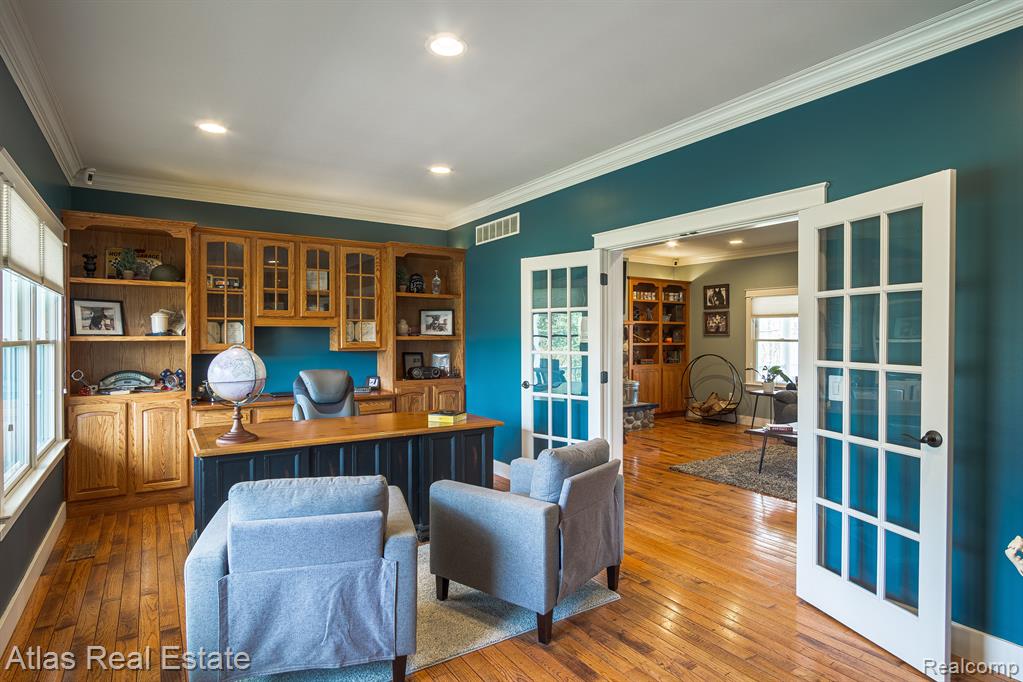 2716 Lake George Road Leonard, MI 48367 - Photo 21 of 98