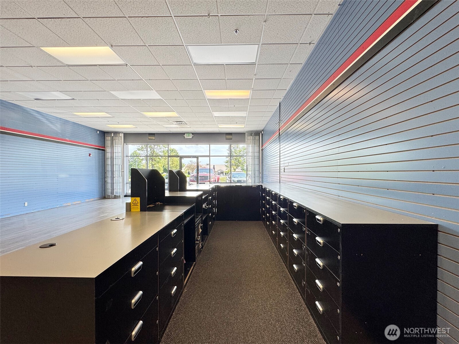 1400 West Washington Street, Unit 107 Sequim, WA 98382 - Photo 8 of 26 a kitchen with lots of counter top space