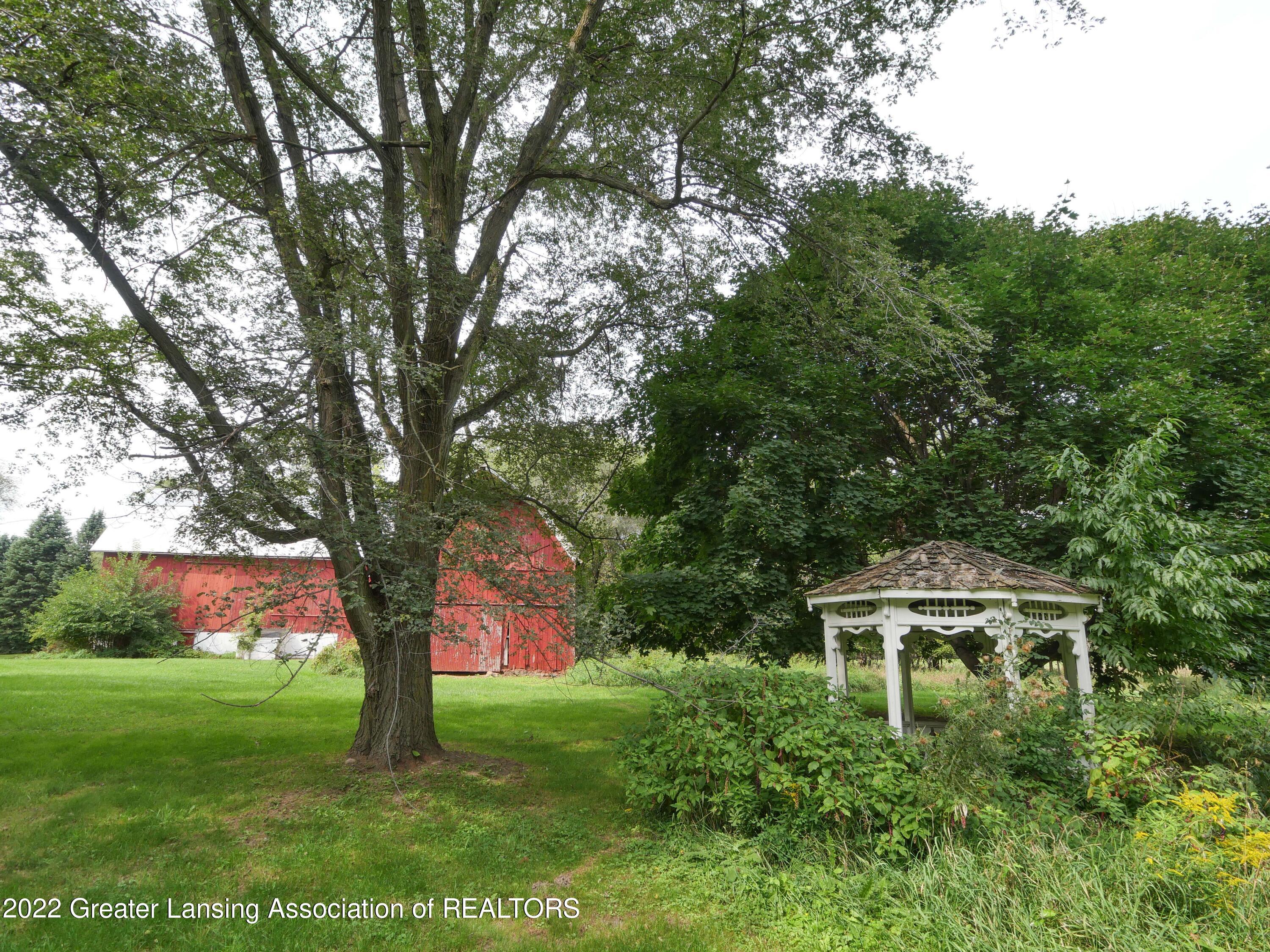 2150 West French Road St. Johns, MI 48879 - Photo 28 of 31 P1001914_edited