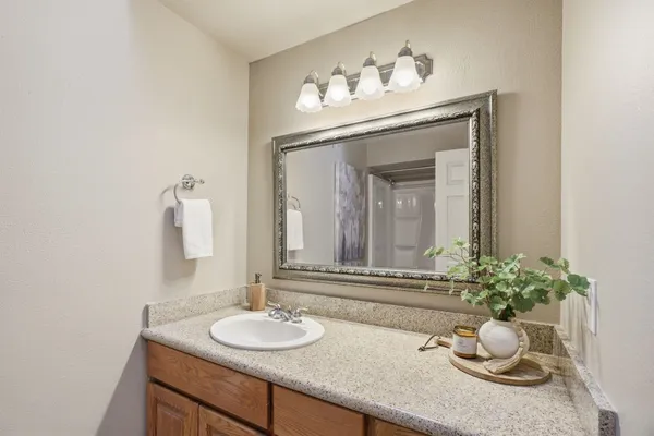 $499,999 | 5723 South Ferrall Street, Spokane, WA 99223
