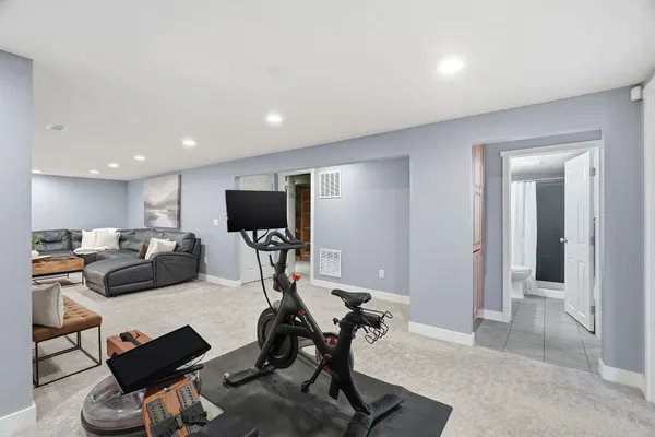 $499,999 | 5723 South Ferrall Street, Spokane, WA 99223