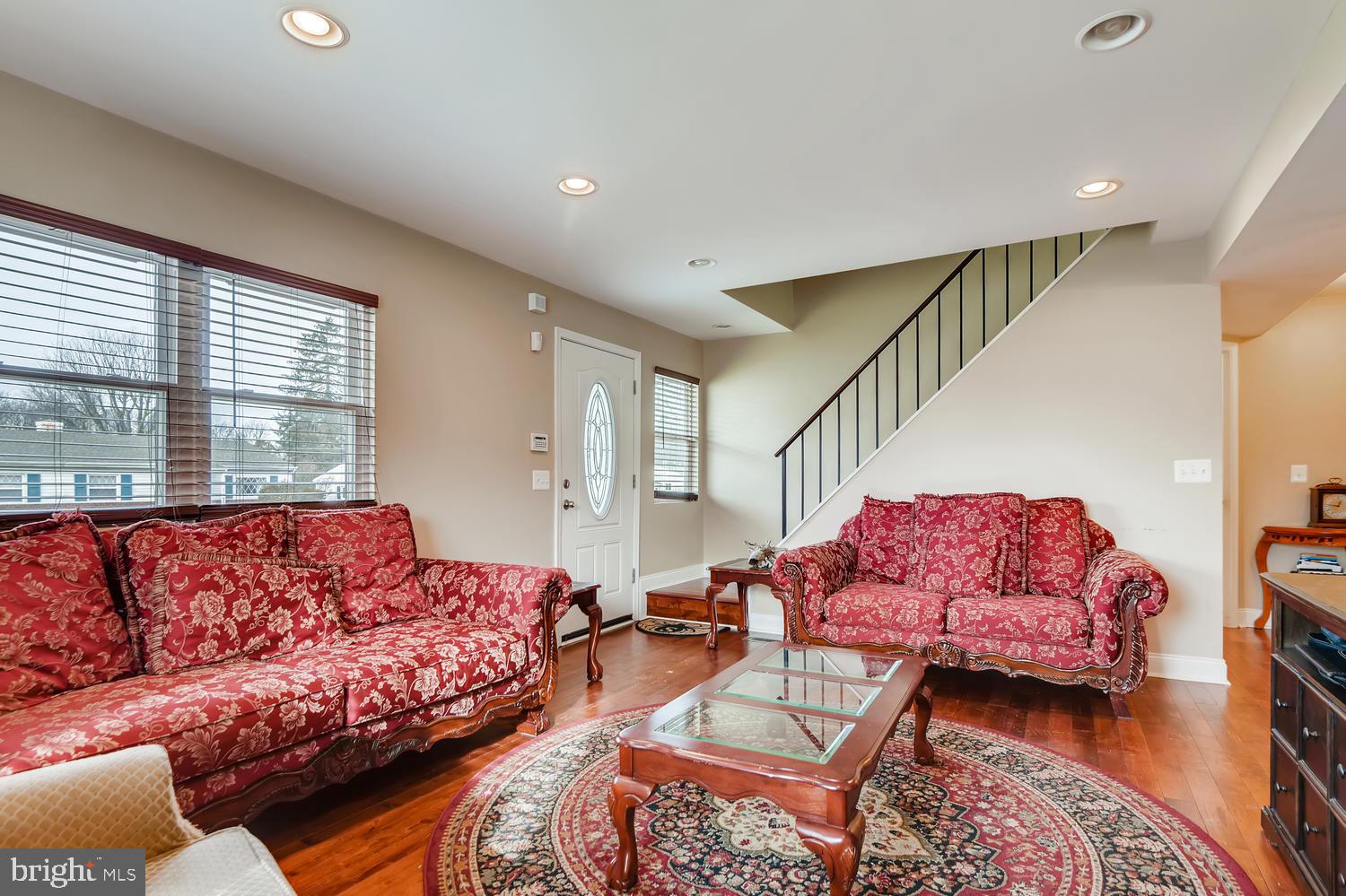 1401 Glenwilde Road Baltimore, MD 21228 - Photo 6 of 27