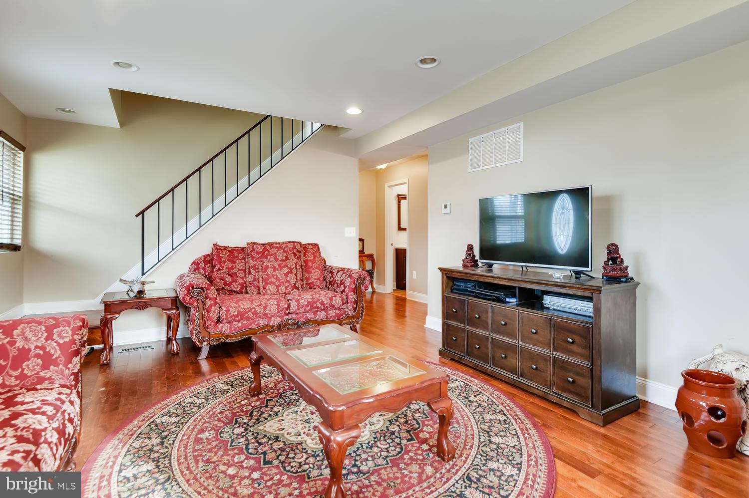 1401 Glenwilde Road Baltimore, MD 21228 - Photo 7 of 27