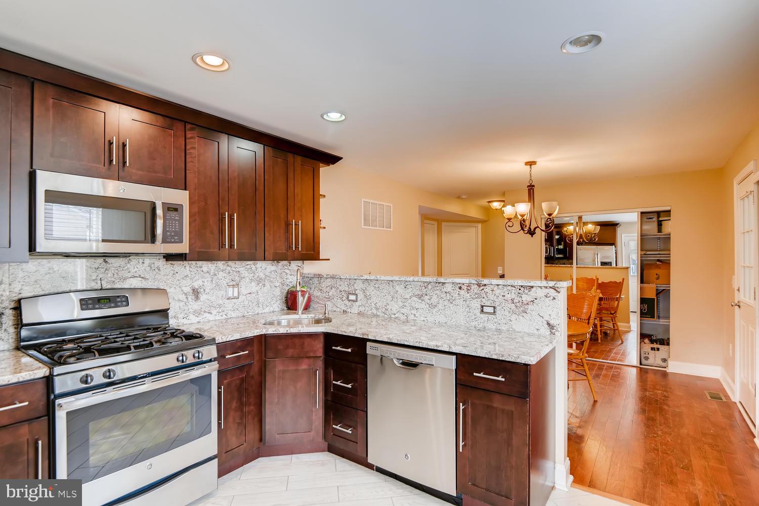 1401 Glenwilde Road Baltimore, MD 21228 - Photo 9 of 27