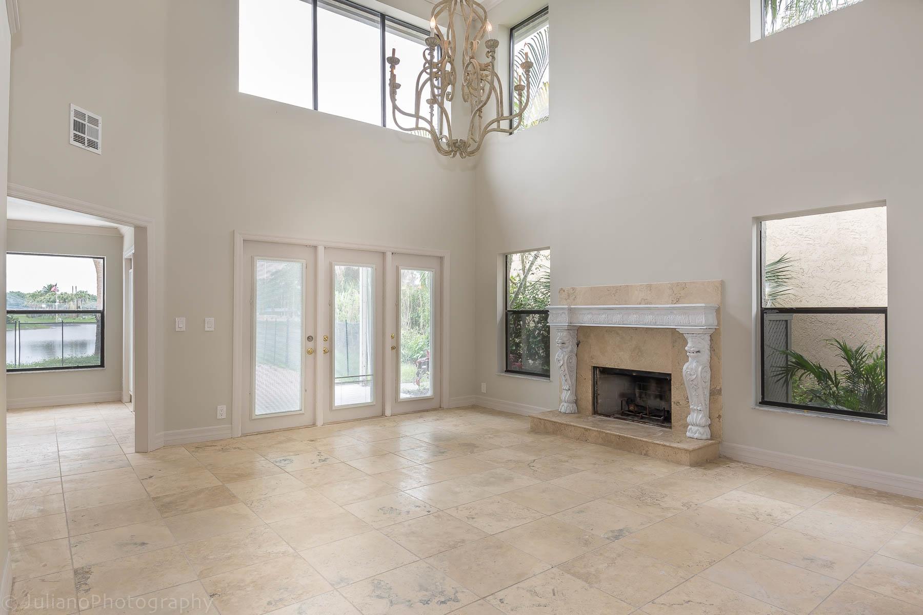 10577 Santa Laguna Drive Boca Raton, FL 33428 - Photo 4 of 33 9K8A0230