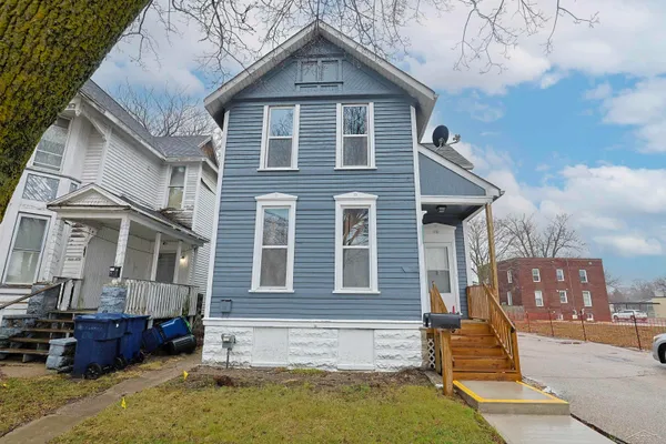 $196,900 | 110 North Madison Avenue, Bay City, MI 48708