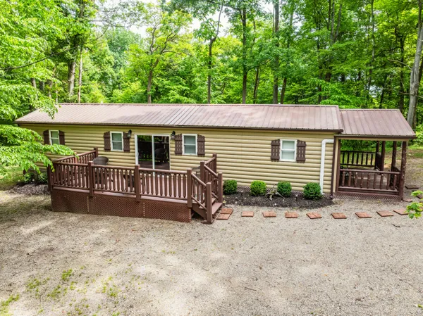 $549,900 | 5674 Pleasant Valley Road, Nashport, OH 43830