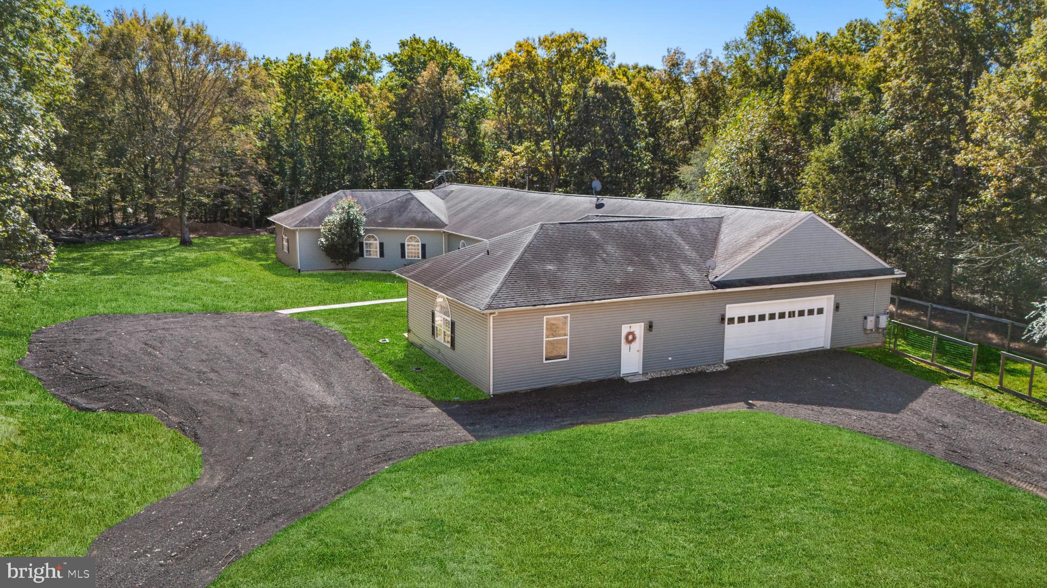 141 Yorketown Road Woodstown, NJ 08098 - Photo 2 of 63