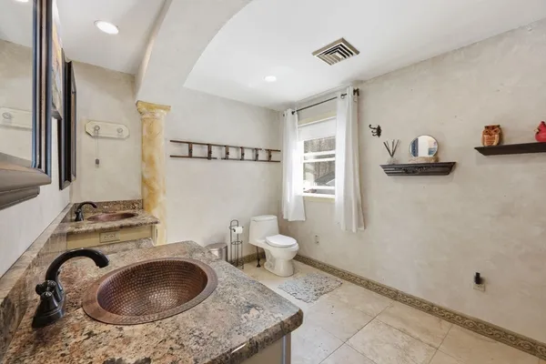 $549,999 | 13 Woodlawn Drive, Sturbridge, MA 01566
