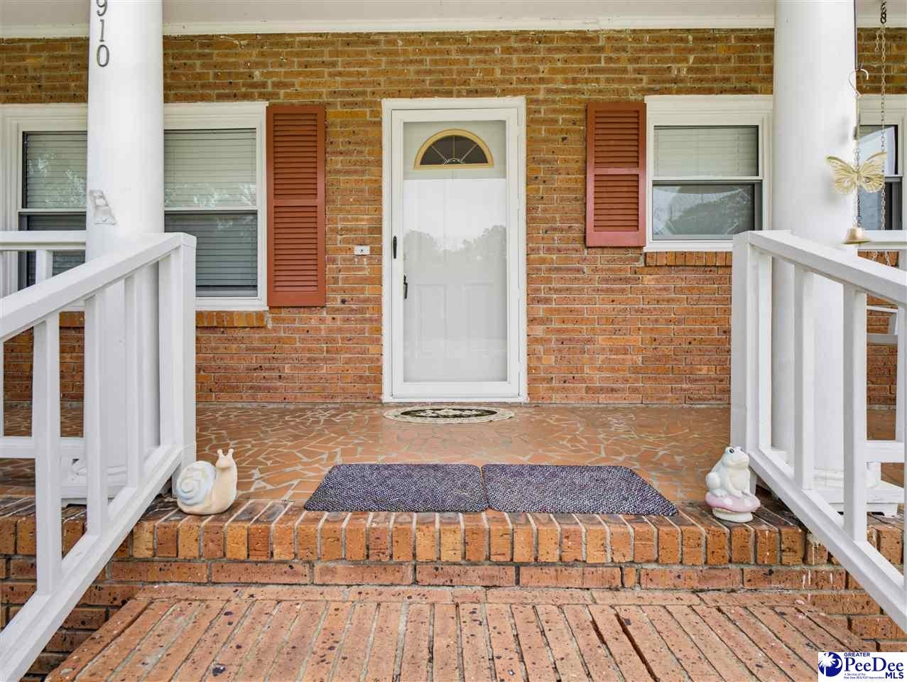 910 State Rd S-21-916 Pamplico, SC 29583 - Photo 6 of 64 Gallery Image 6