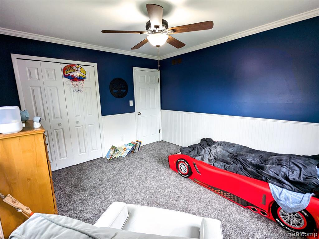 26199 Power Road Farmington Hills, MI 48334 - Photo 28 of 51