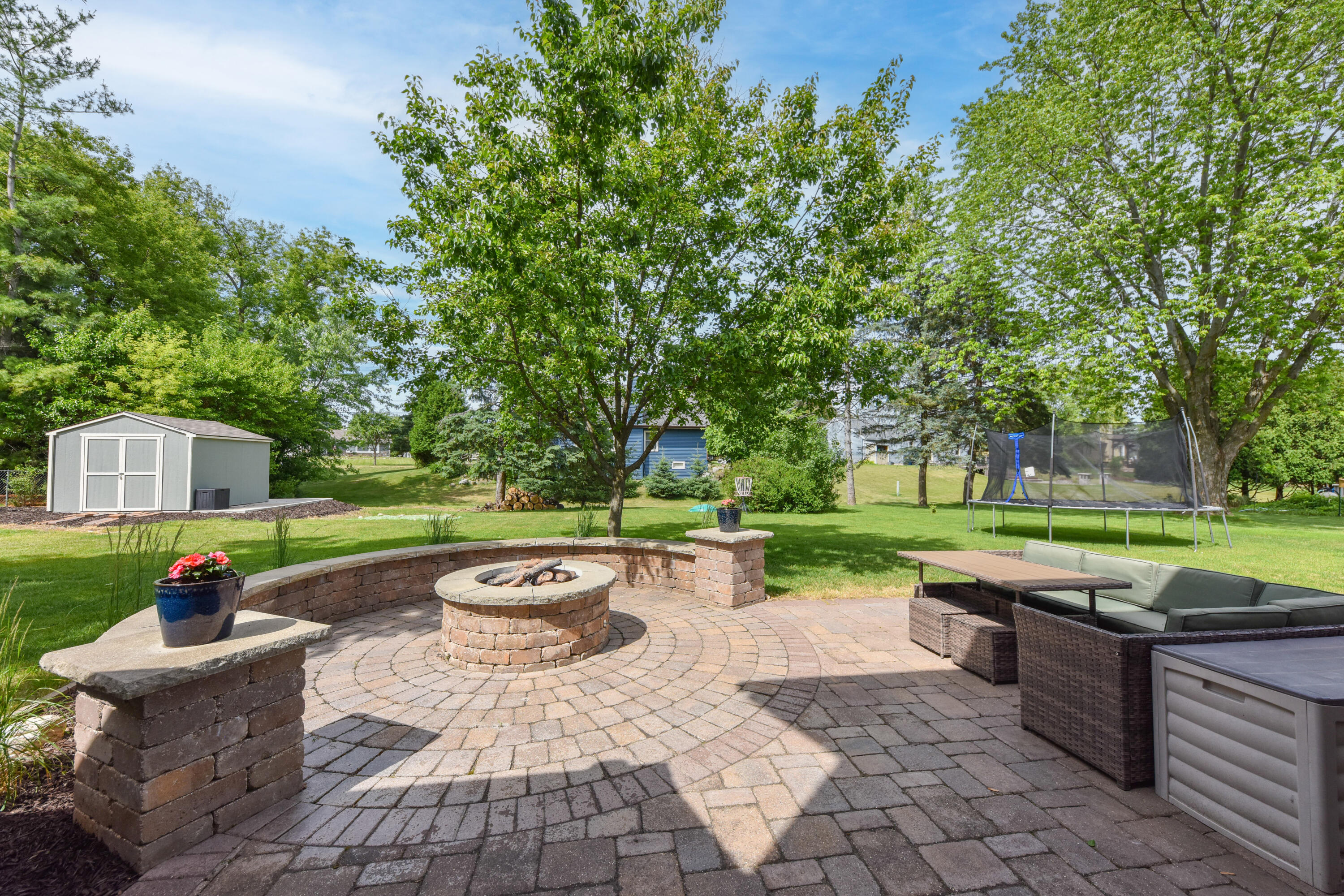 N71W23400 Homestead Road Sussex, WI 53089 - Photo 33 of 44 Patio