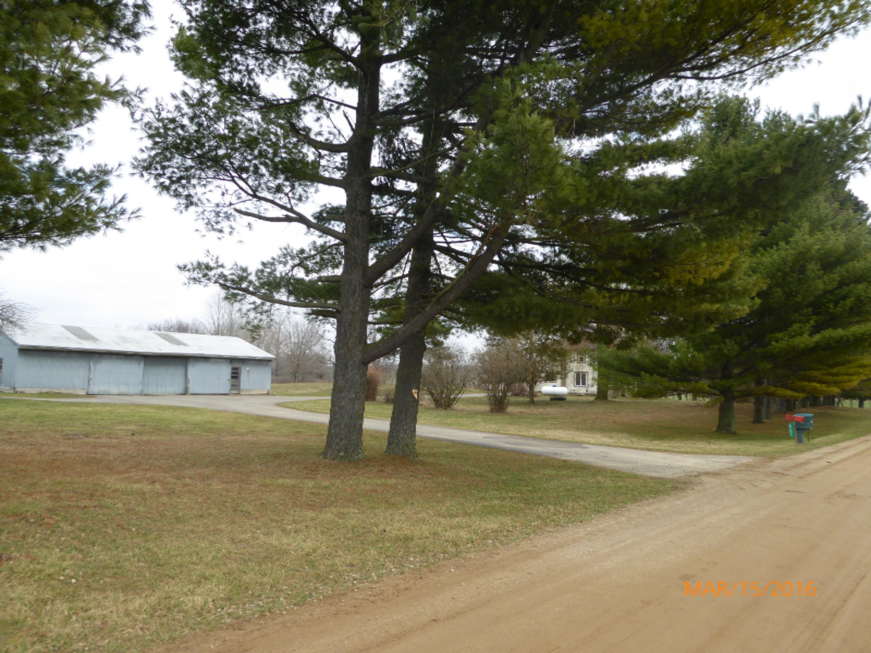 6121 East Butler Road Dowling, MI 49050 - Photo 4 of 41 134