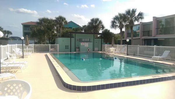 $1,900 | 5500 Ocean Shore Boulevard, Unit 52, Ormond Beach, FL 32176