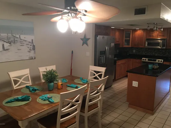 $1,900 | 5500 Ocean Shore Boulevard, Unit 52, Ormond Beach, FL 32176
