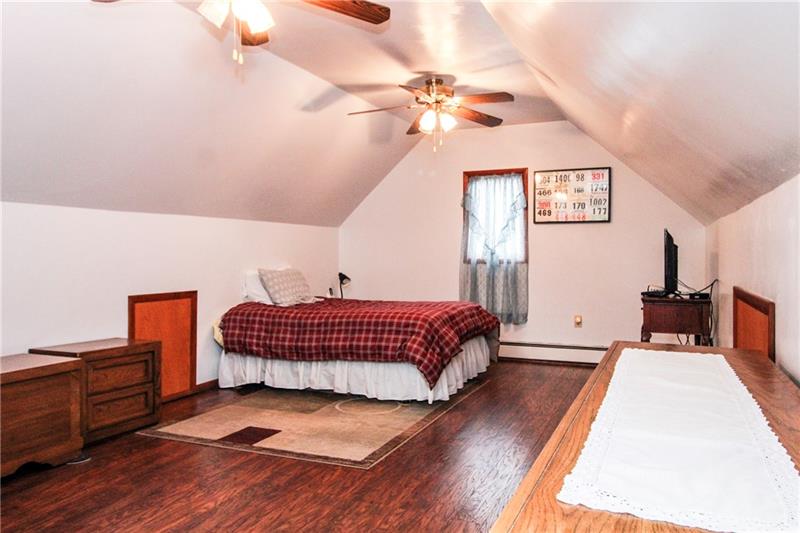 101 Greenlee Road Pittsburgh, PA 15227 - Photo 15 of 22 Attic-4th bedroom.