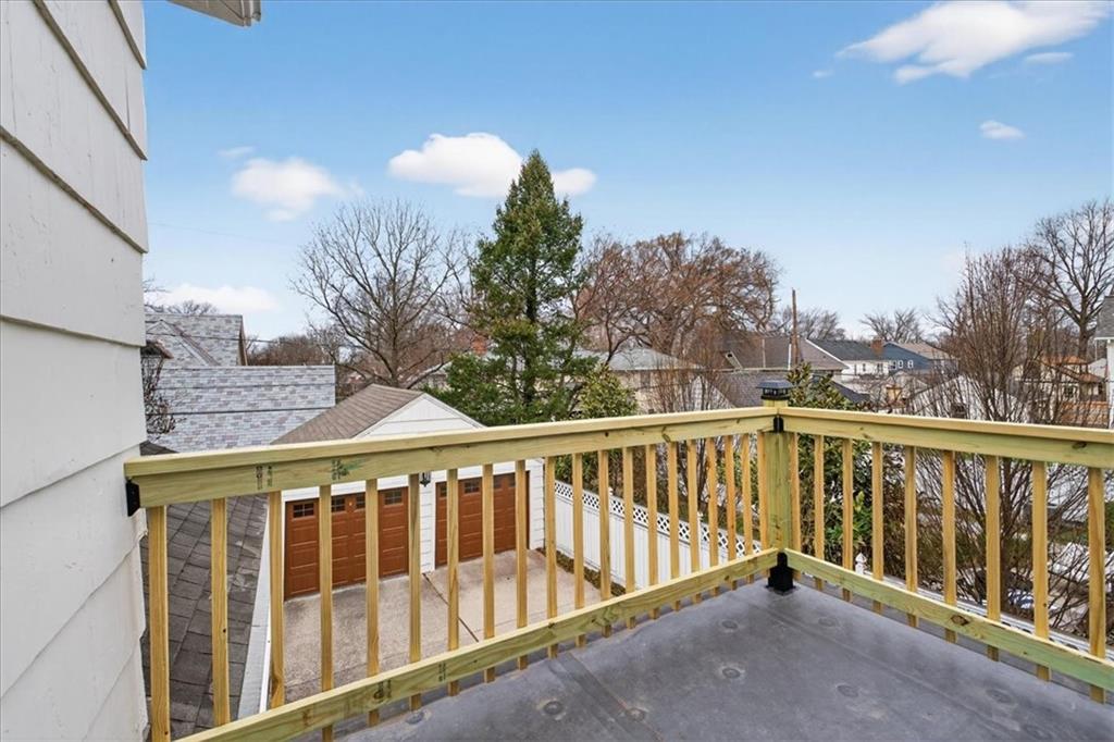 6534 Summit Street Kansas City, MO 64113 - Photo 27 of 51