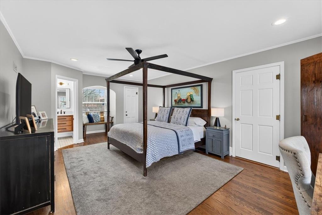 6534 Summit Street Kansas City, MO 64113 - Photo 32 of 51
