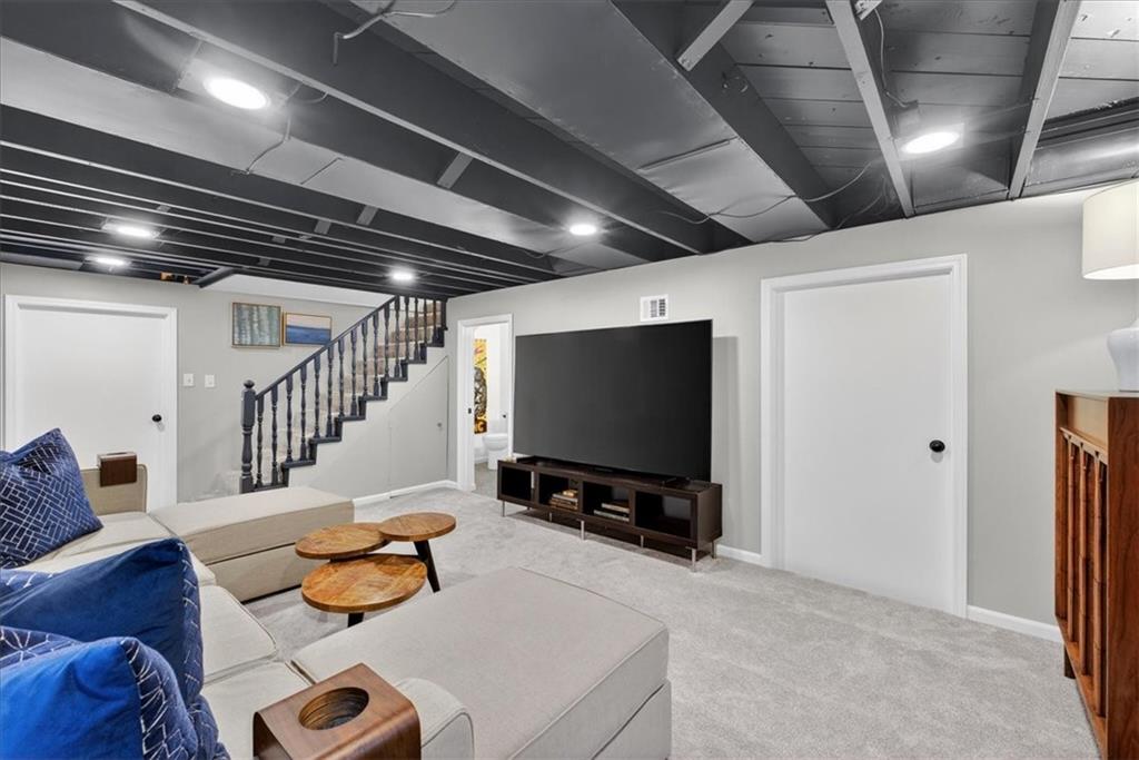 6534 Summit Street Kansas City, MO 64113 - Photo 43 of 51