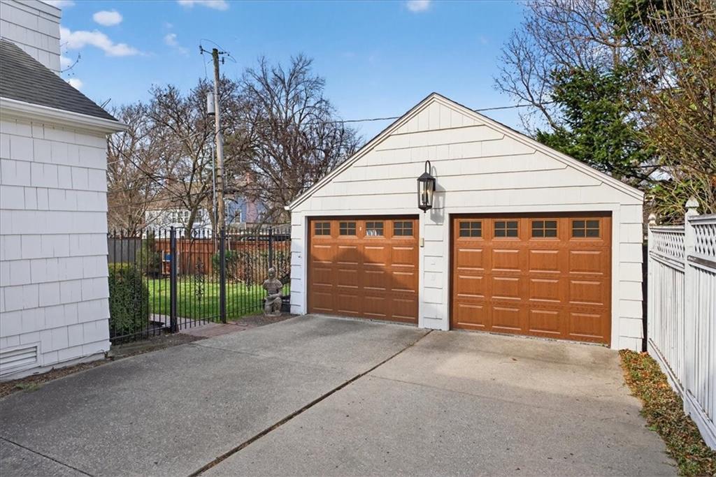 6534 Summit Street Kansas City, MO 64113 - Photo 46 of 51