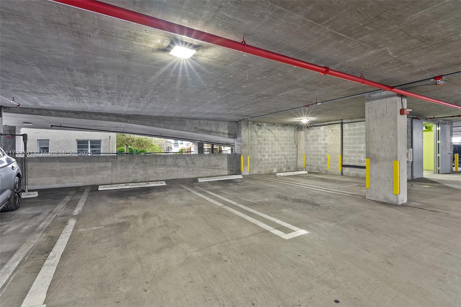 455 Northeast 25th Street, Unit 509 Miami, FL 33137 - Photo 26 of 30 a view of an empty room