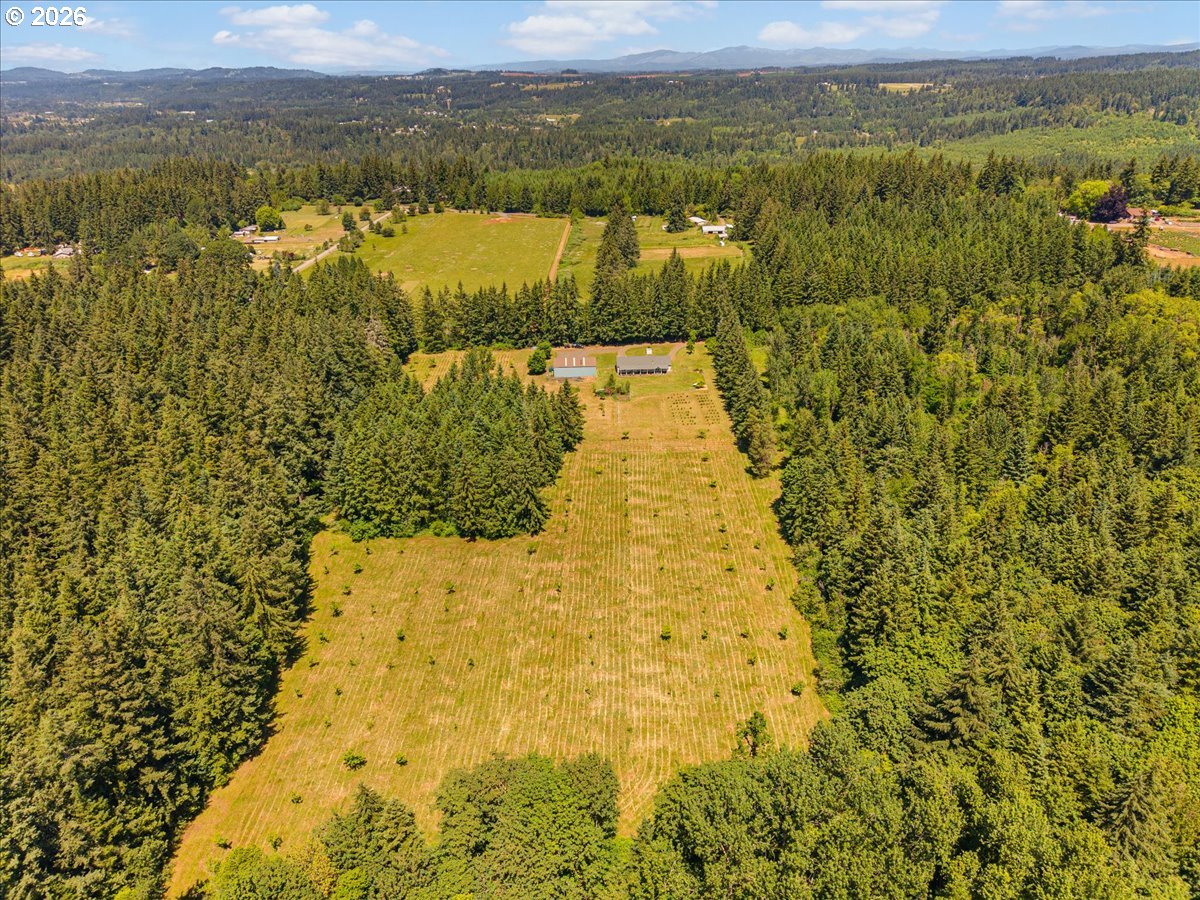 27737 Southeast Currin Road Estacada, OR 97023 - Photo 31 of 40