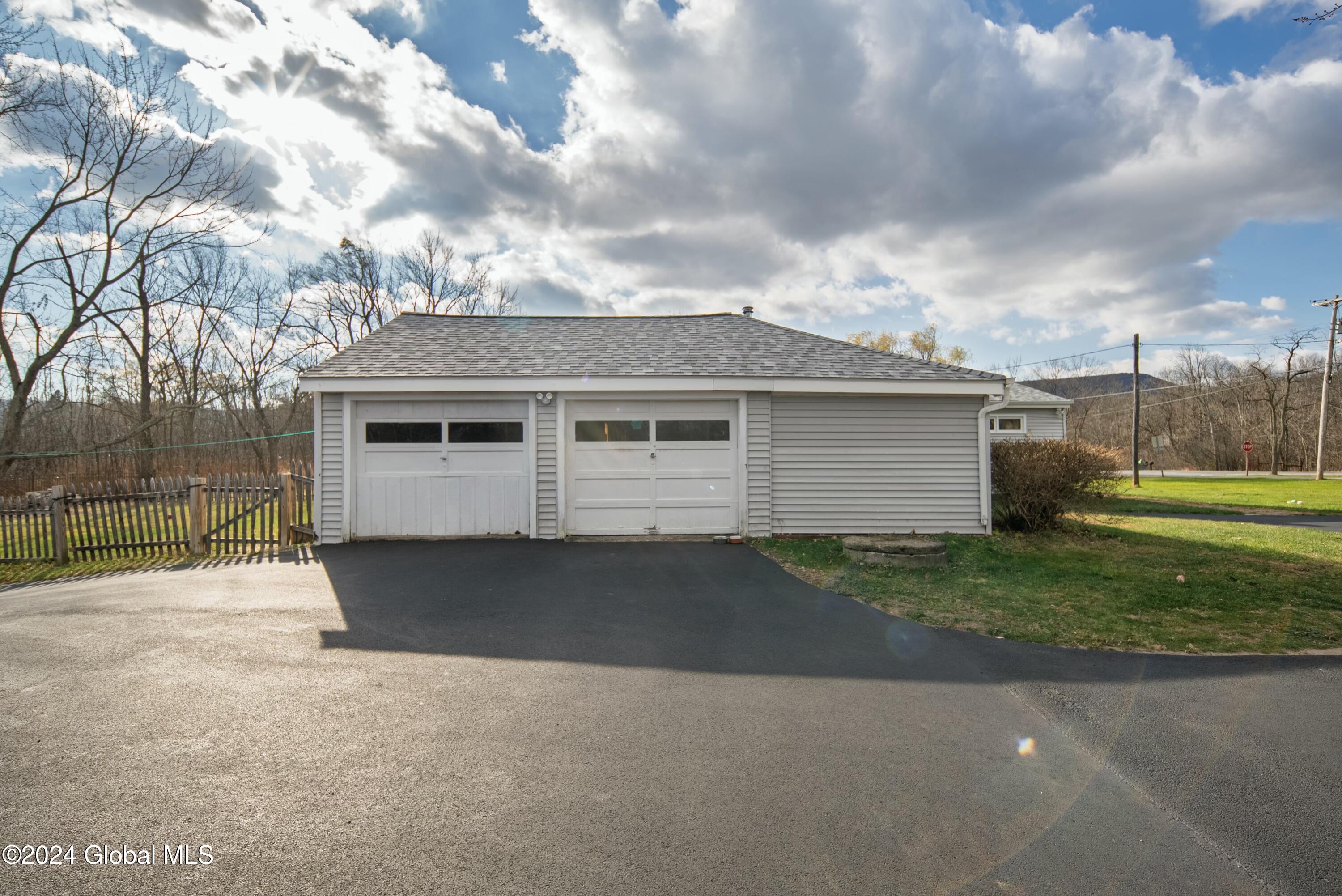 4206 Frederick Road Altamont, NY 12009 - Photo 44 of 57 tempImagea2LYmg
