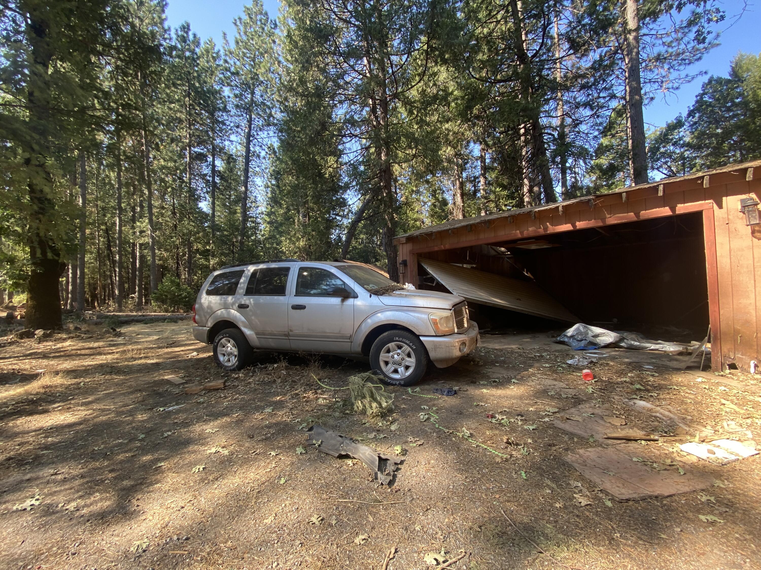 30310 Frontier Road Oak Run, CA 96069 - Photo 14 of 19 Garage and Abandon Vehicle