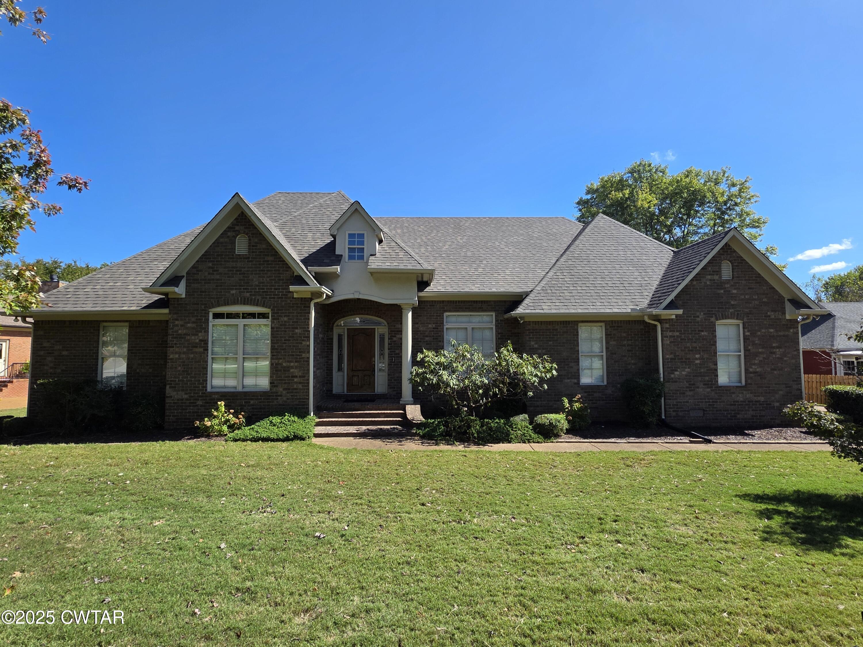 68 Windemere Circle Jackson, TN 38305 - Photo 1 of 32 1000008208