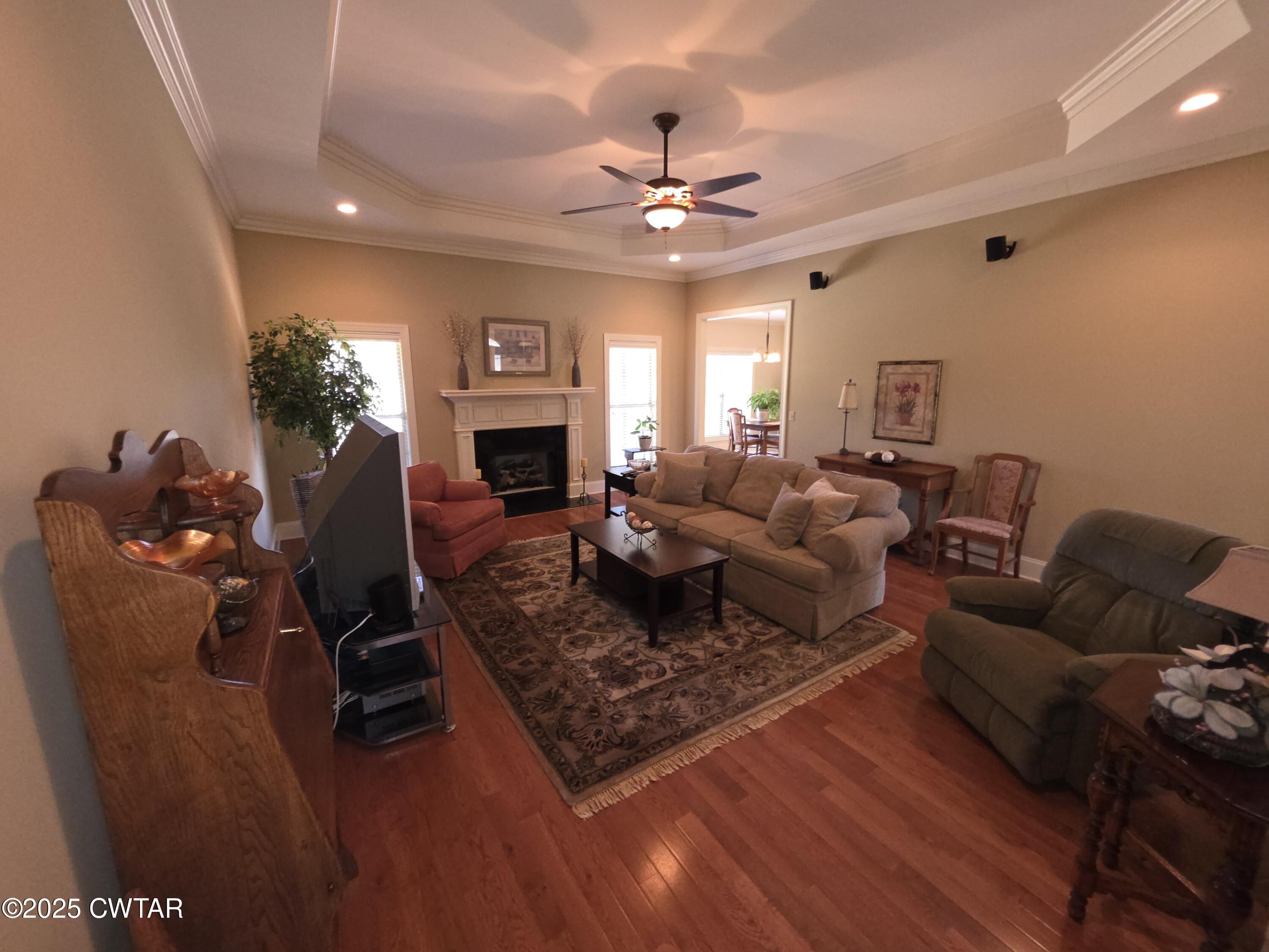 68 Windemere Circle Jackson, TN 38305 - Photo 10 of 32 Living Room