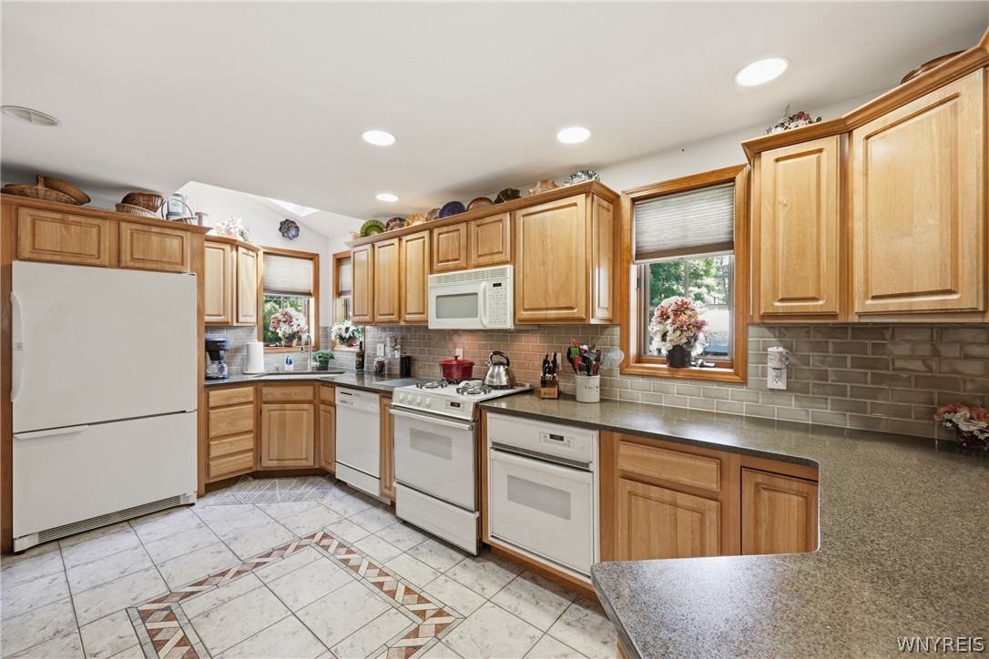 5224 Old Goodrich Road Clarence, NY 14031 - Photo 5 of 29