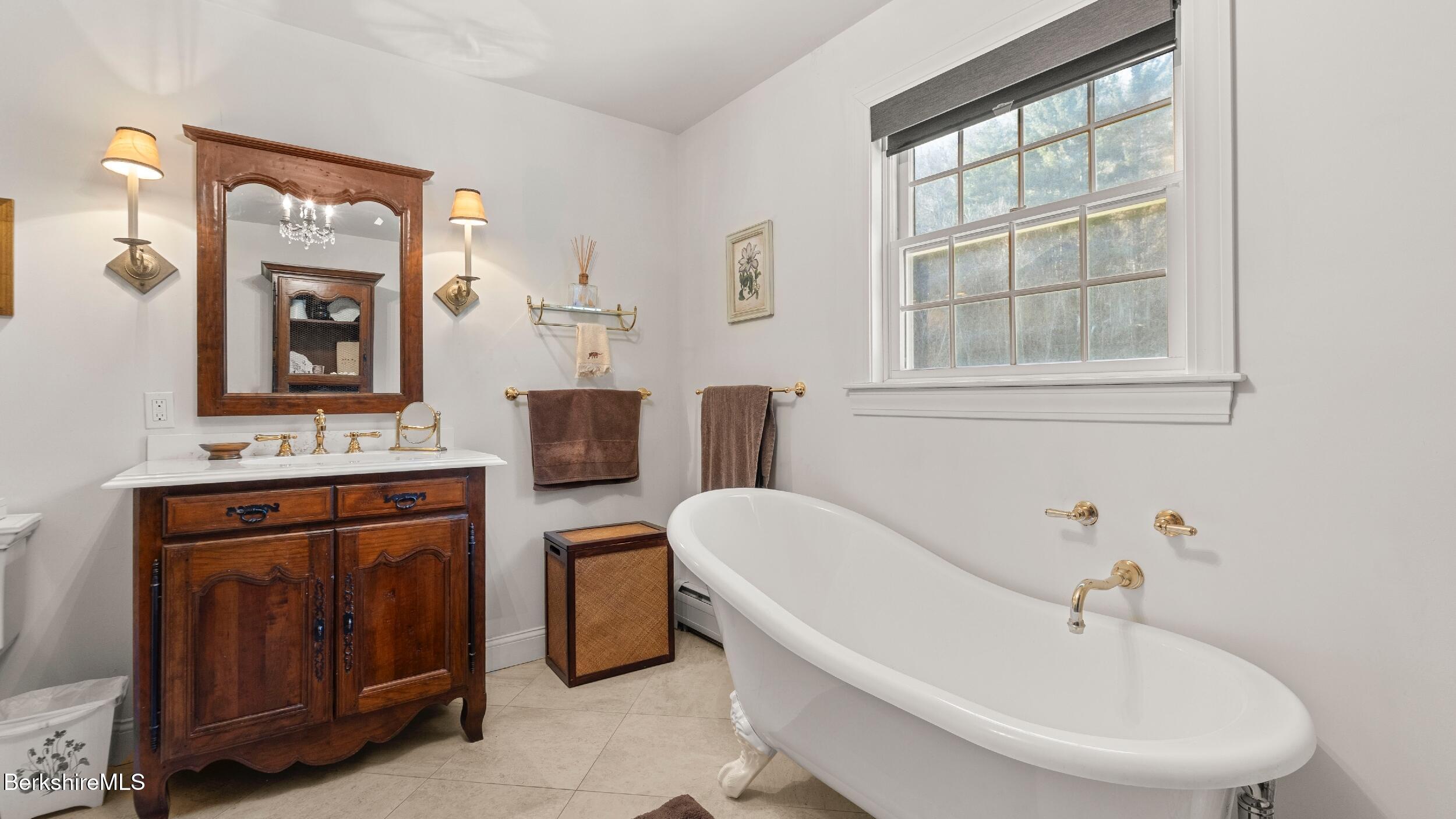 46 Glendale Road Stockbridge, MA 01236 - Photo 22 of 24 DSC00083LR