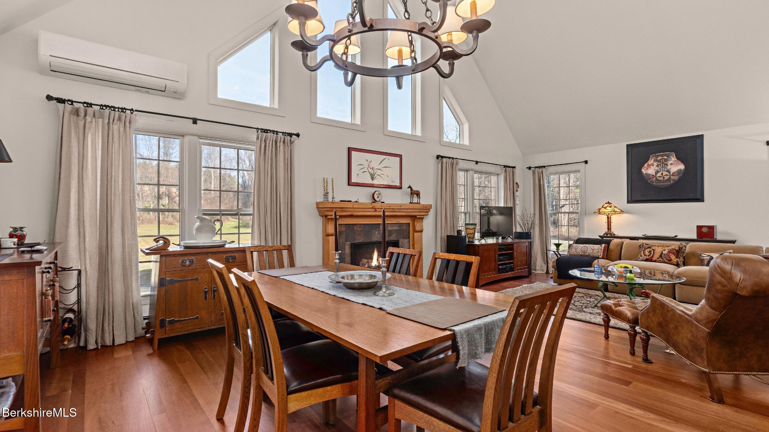 46 Glendale Road Stockbridge, MA 01236 - Photo 9 of 24 DSC00012LR