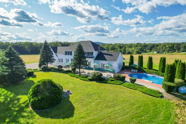 $965,000 | 172 Annabessacook Road, North Monmouth, ME 04265