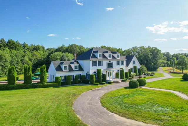 $995,000 | 172 Annabessacook Road, North Monmouth, ME 04265