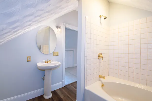 $965,000 | 172 Annabessacook Road, North Monmouth, ME 04265