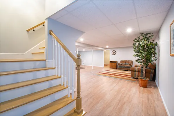 $965,000 | 172 Annabessacook Road, North Monmouth, ME 04265