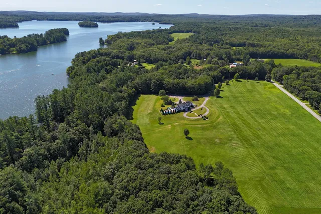 $995,000 | 172 Annabessacook Road, North Monmouth, ME 04265