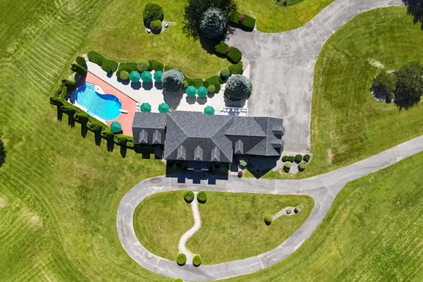 $965,000 | 172 Annabessacook Road, North Monmouth, ME 04265