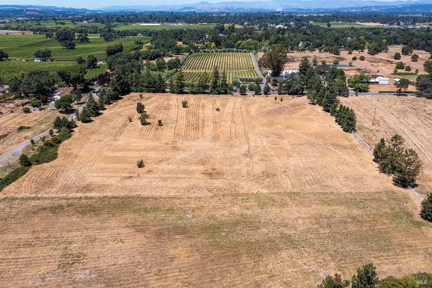5390 Hall Road Santa Rosa, CA 95401 - Photo 9 of 11